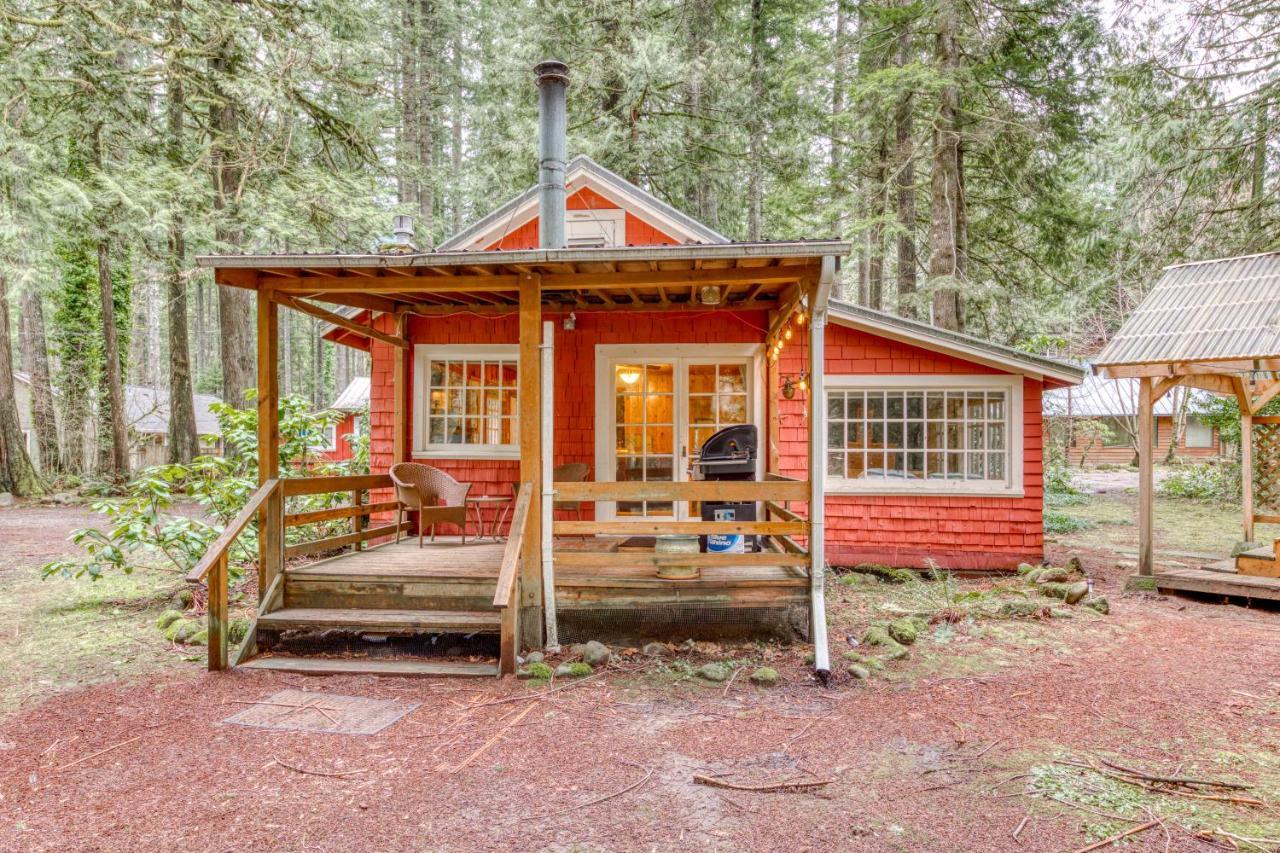 The Cedars Cabin Welches Luaran gambar